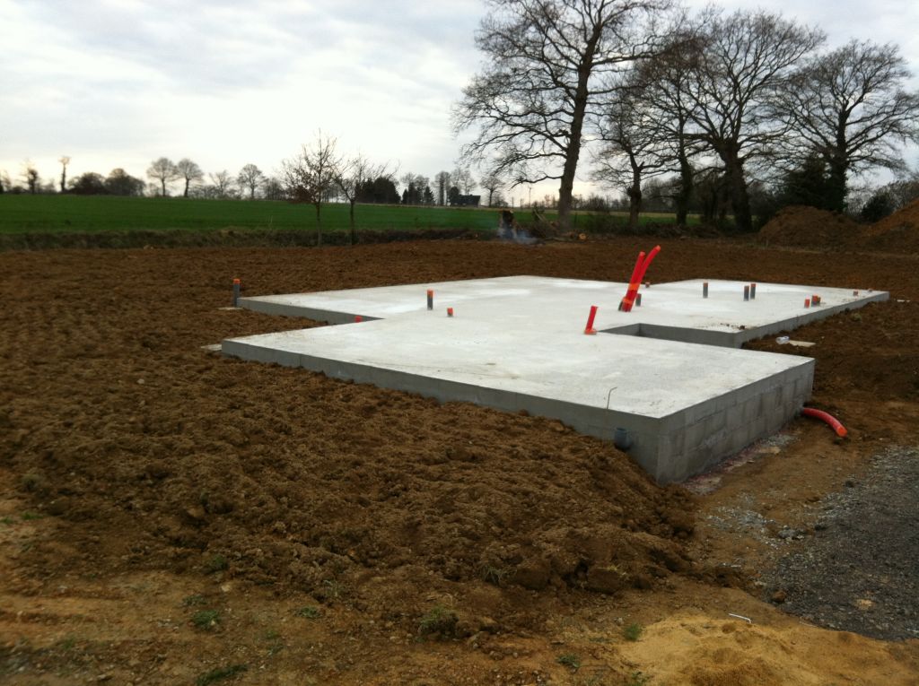 Remise en état du terrain avant montage de l'ossature